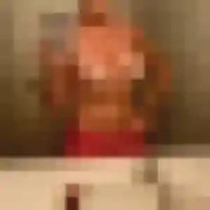 Laurence, 44 ans, disponible à Auray pour une rencontre coquine