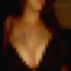 Sexy Celeste, 21 ans à Briollay - la contacter