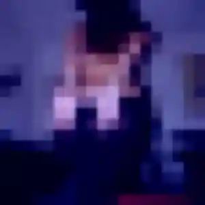 Jennifer, 19 ans, connectée à Châteaubourg pour une rencontre coquine