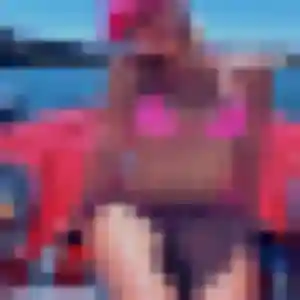 Eliane, fille de 24 ans cherche rencontre libertine à Combrit