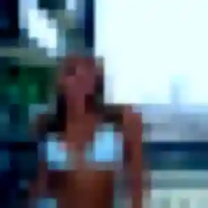Ninon, 29 ans, cherche un rencontre libertine à Dinan