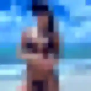 Photo exclusive de Adeline, 33 ans à Dinard - rencontre coquine