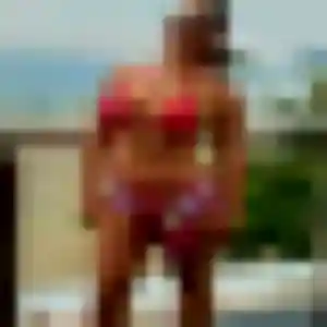 Phoebe (19 ans) à Domloup cherche un rencontre libertine rapidement