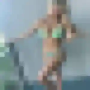 Sylviane, 42 ans, en ligne à Douarnenez pour une rencontre coquine