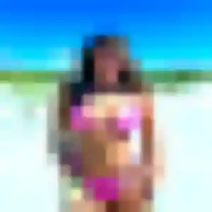 Photo de Lamia à Évron (43 ans) - rencontre libertine anonyme