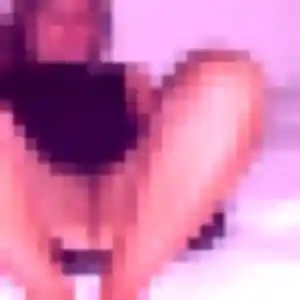 Contacte Mathilde, 25 ans à Frossay gratuitement