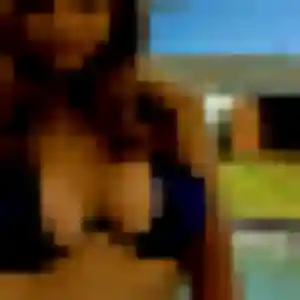 Lily, femme de 34 ans propose rencontre libertine à Gorges