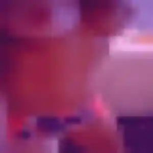 Alice, femme de 22 ans cherche rencontre libertine à Guidel