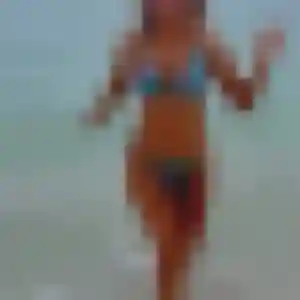 Flavie, 25 ans, dispo pour rencontre libertine à Guignen