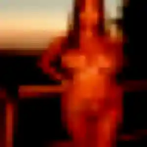 Martine (39 ans) à La Ferté-Bernard cherche un rencontre libertine rapidement