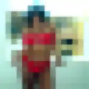Photo de Geraldine à La Flèche (42 ans) - rencontre libertine discret
