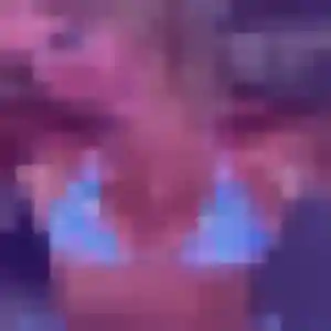 Alix, fille de 38 ans propose rencontre libertine à Landerneau