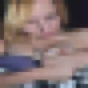 Charmante Lilou, 19 ans à Les Herbiers - voir sa photo