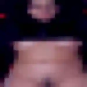Agathe, 32 ans, disponible à Louannec pour un rencontre libertine