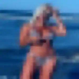 Lina, femme de 19 ans cherche rencontre libertine à Machecoul-Saint-Même