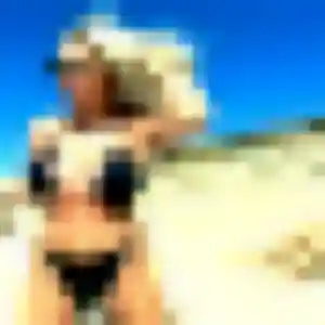 Photo de Giulia à Mellac (37 ans) - rencontre libertine gratuit