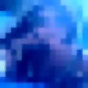 Contacte Elsa, 29 ans à Moëlan-sur-Mer en privé
