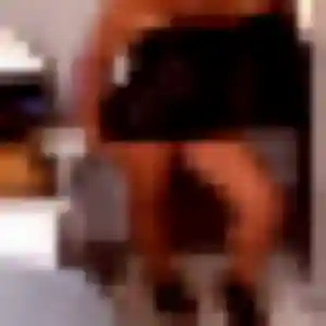 Découvre Eva, 28 ans à Montfort-sur-Meu gratuitement
