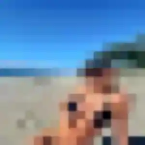 Photo de Melanie à Nesmy (40 ans) - rencontre libertine gratuit
