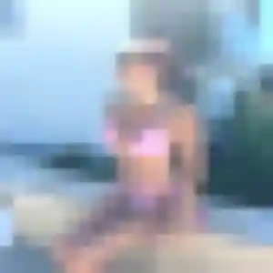 Découvre Yvonne, 27 ans à Ploubazlanec en privé