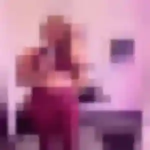 Penelope, 42 ans, cherche un rencontre libertine à Plouhinec