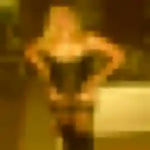 Joanne de Plouigneau, 44 ans - rencontre libertine sans prise de tête