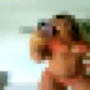 Elvire de Pluguffan, 45 ans - rencontre libertine sans prise de tête
