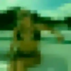 Adelaide, 21 ans, connectée à Pont-l'Abbé pour un rencontre libertine