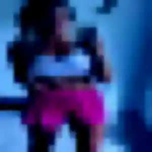 Berenice, 33 ans, en ligne à Redon pour une rencontre coquine