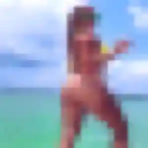 Prisca, 34 ans, connectée à Saint-Cast-le-Guildo pour une rencontre coquine