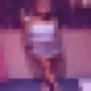Elise (36 ans) à Saint-Gilles-Croix-de-Vie propose un rencontre libertine rapidement