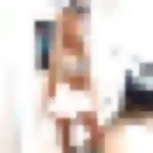 Yasmine, fille de 21 ans cherche rencontre libertine à Saint-Jean-de-Monts