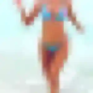 Hilary, femme de 24 ans propose rencontre libertine à Saint-Léger-sous-Cholet
