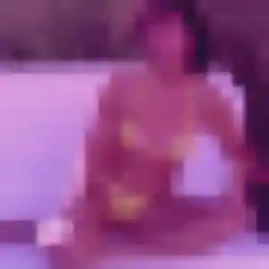 Rencontre Magalie, 20 ans à Saint-Malo en privé
