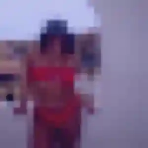 Verane, fille de 39 ans propose rencontre libertine à Saint-Père-en-Retz