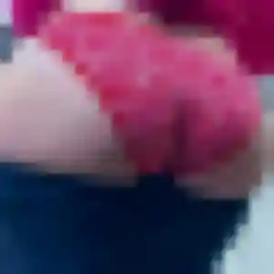 Rejoins Anouk, 21 ans à Saint-Thégonnec Loc-Eguiner gratuitement