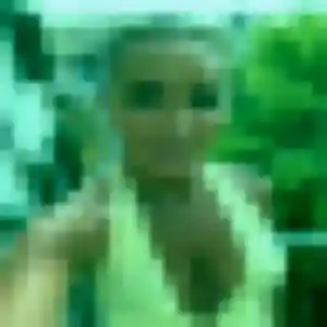 Hortense, 20 ans, en ligne à Talmont-Saint-Hilaire pour un rencontre libertine